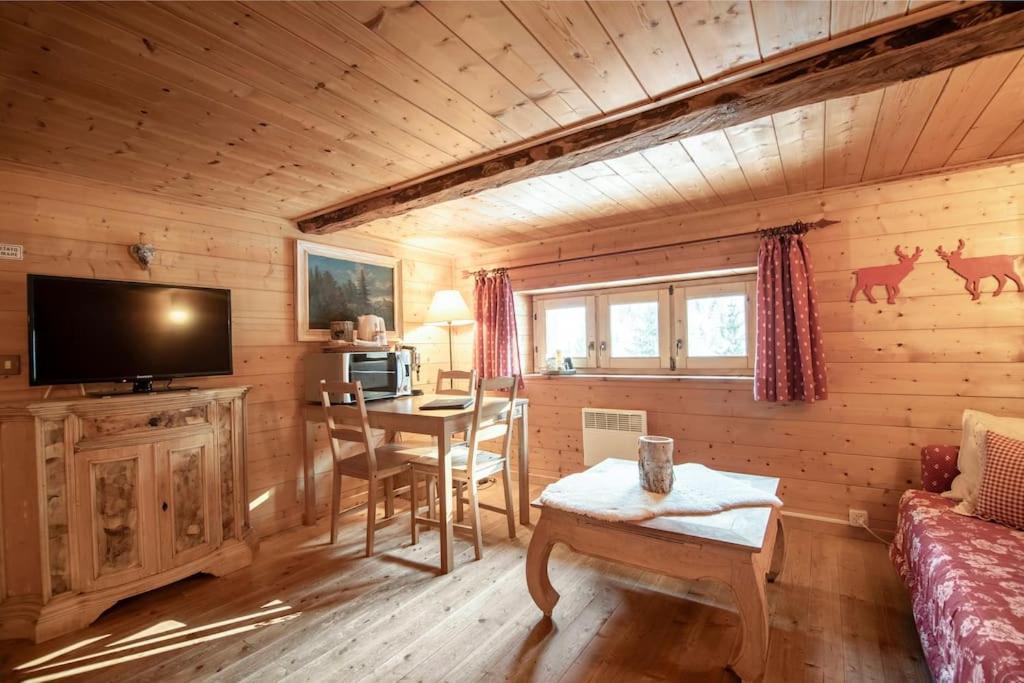 Bedretto "Chalet Dei Fiori" Room & Apartment מראה חיצוני תמונה
