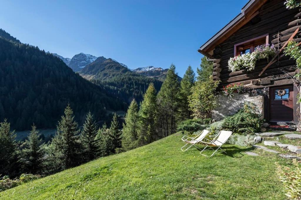 Bedretto "Chalet Dei Fiori" Room & Apartment מראה חיצוני תמונה